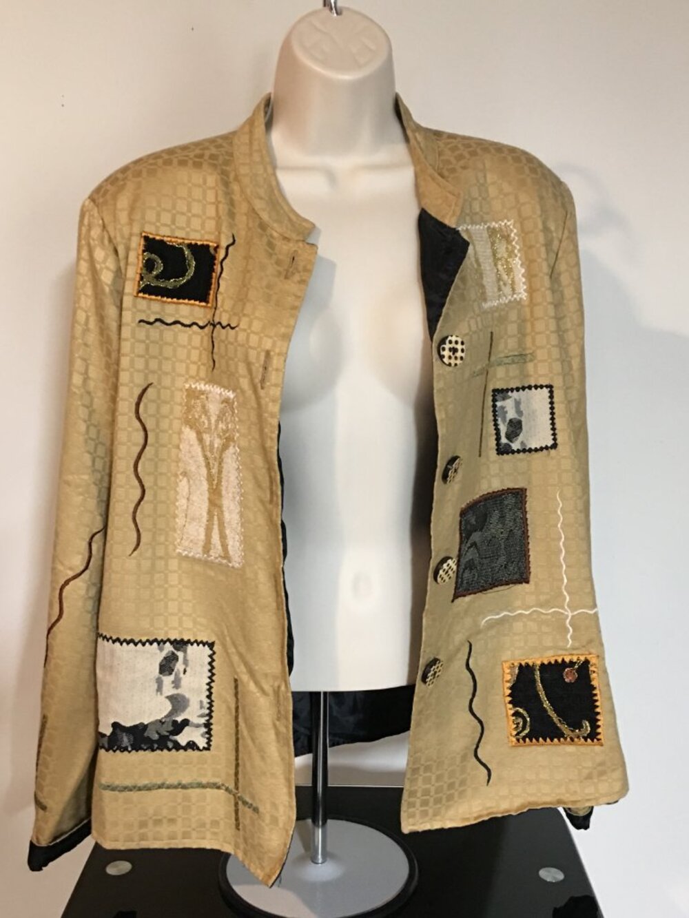 Alex Kim Artistic Patchwork Beige Jacket with Decorative Buttons Sz Large